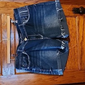 ariya jean shorts